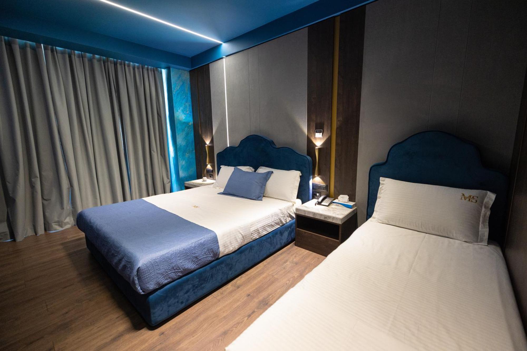 Mustafa Suites Vlorë エクステリア 写真