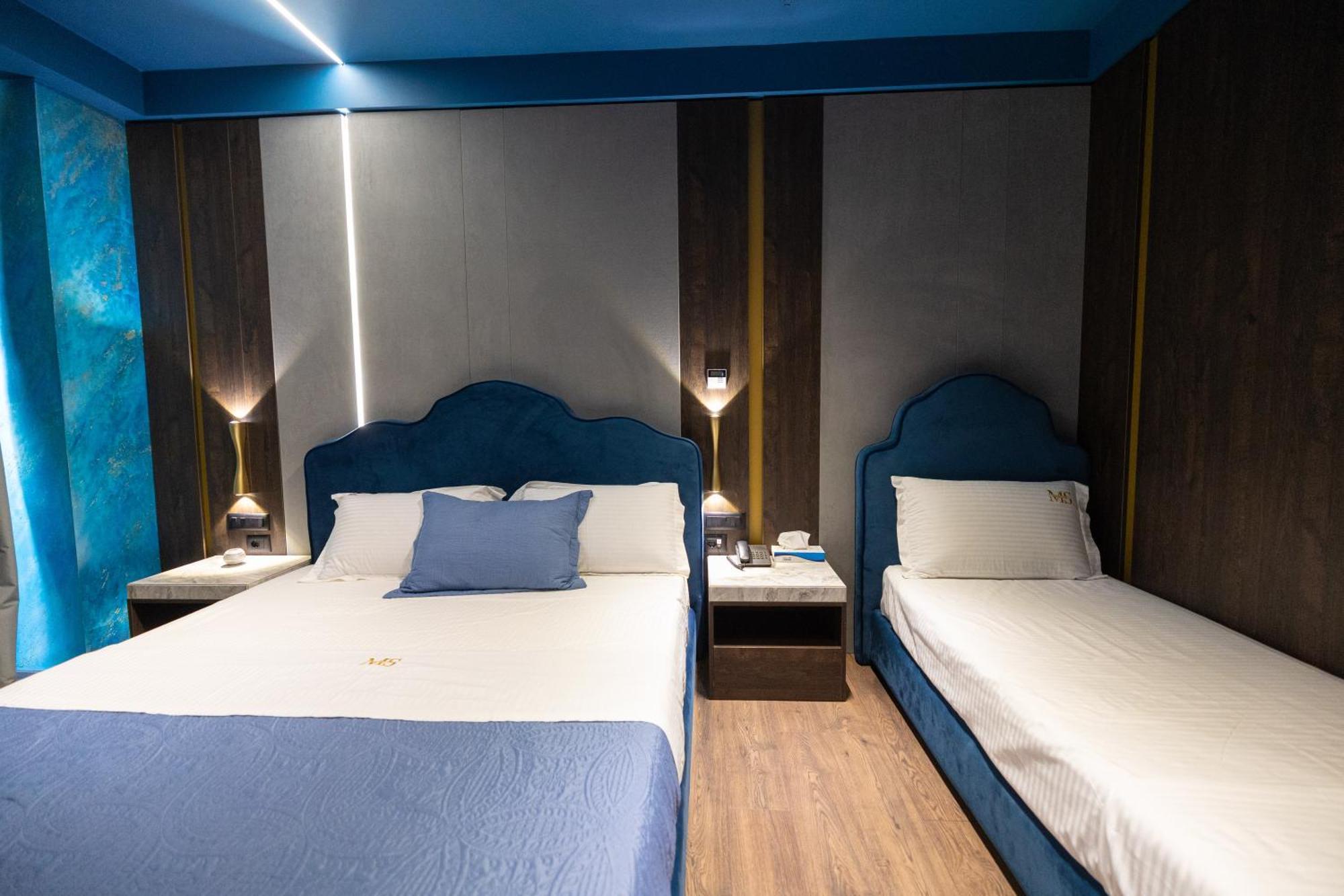 Mustafa Suites Vlorë エクステリア 写真